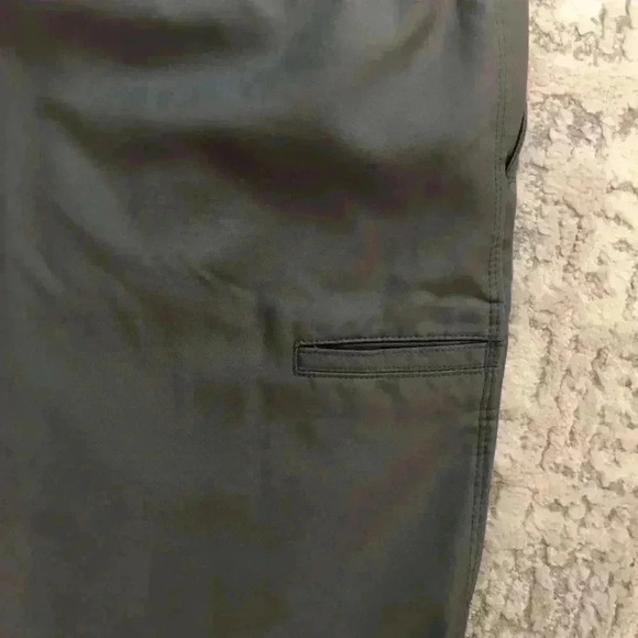 PGA Tour Mens 34 Gray Chino Flat Front Shorts polyester - Picture 6 of 6